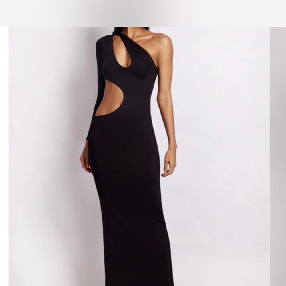 Meshki Black One-Shoulder Dress